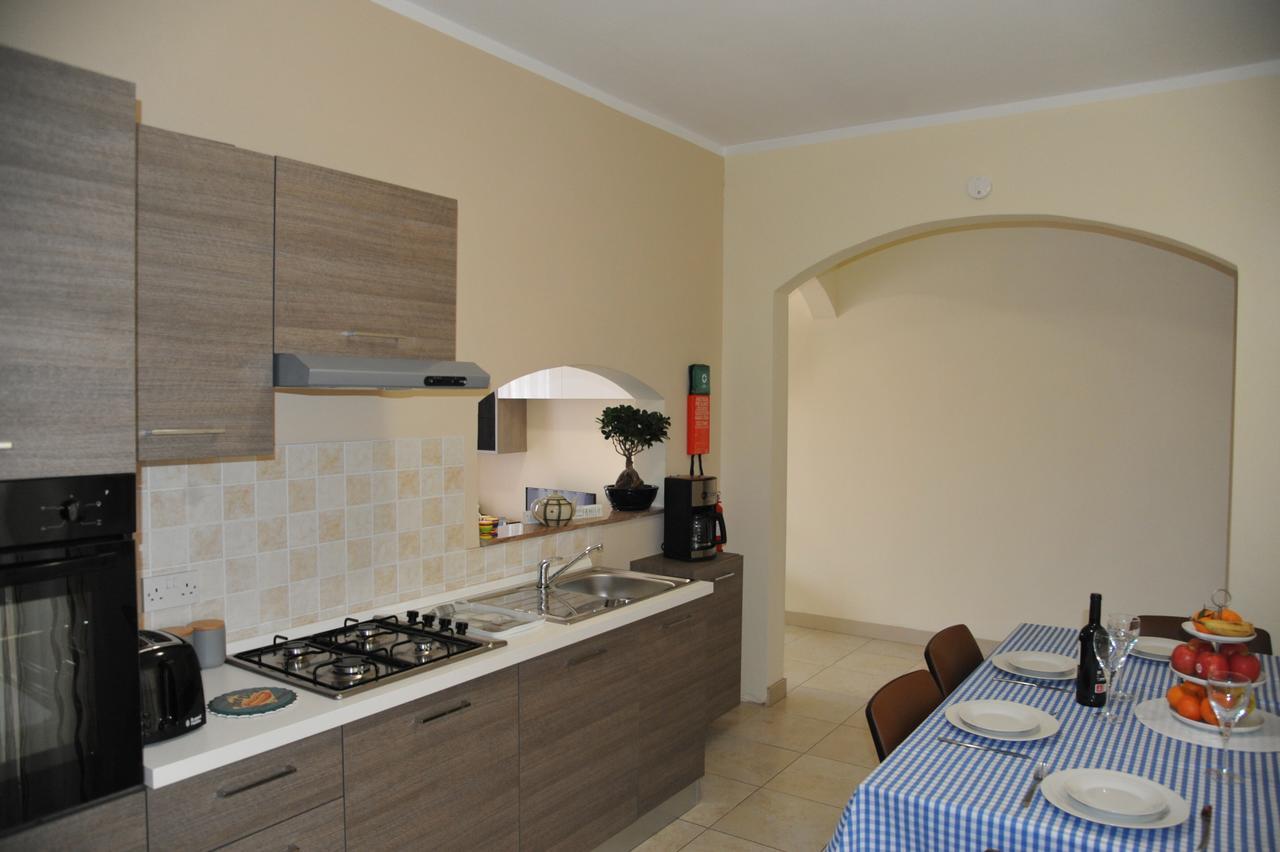 Doms Apartment Tarxien Exteriér fotografie
